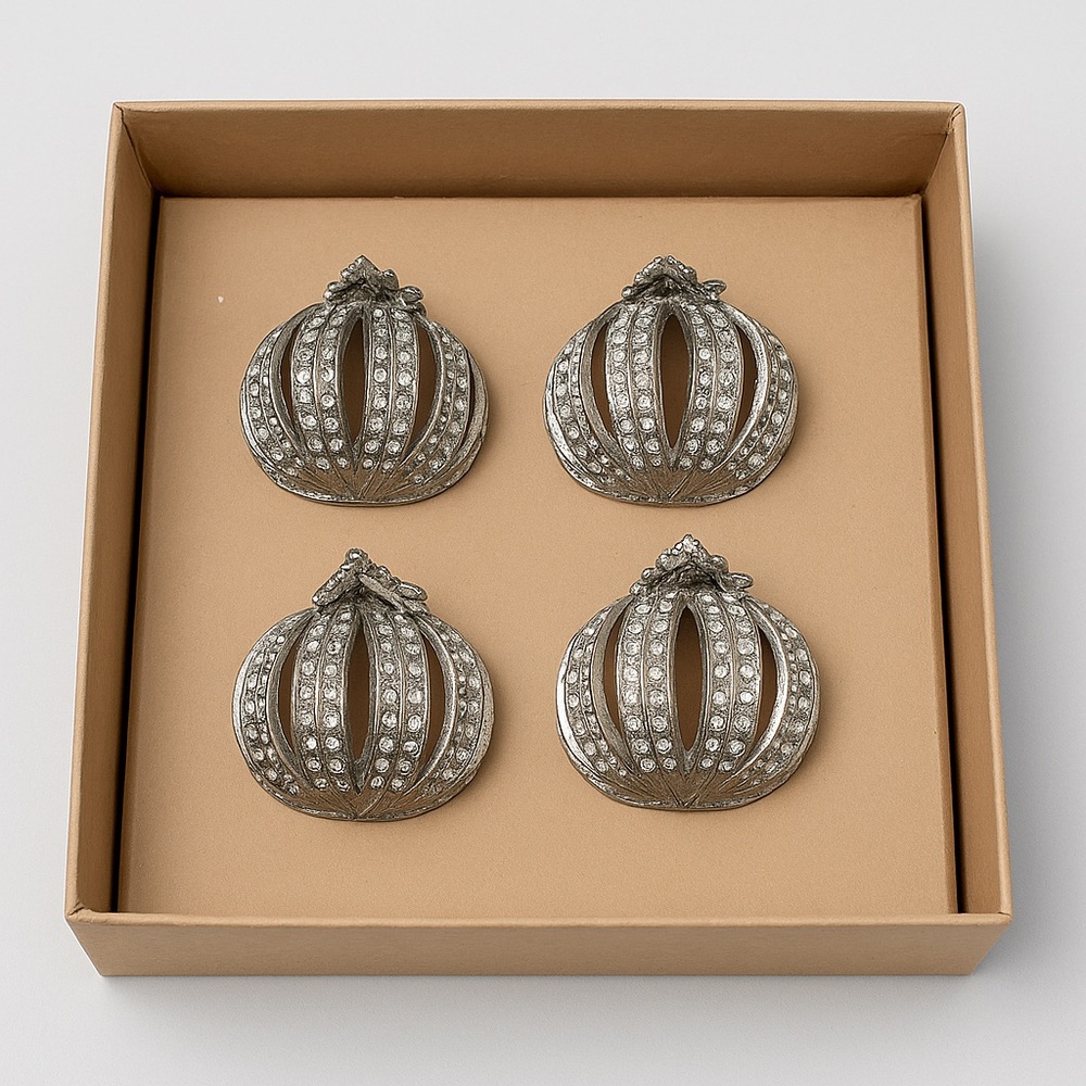 Tahari Home Set of 4 Silver Rhinestone Napkin Rings